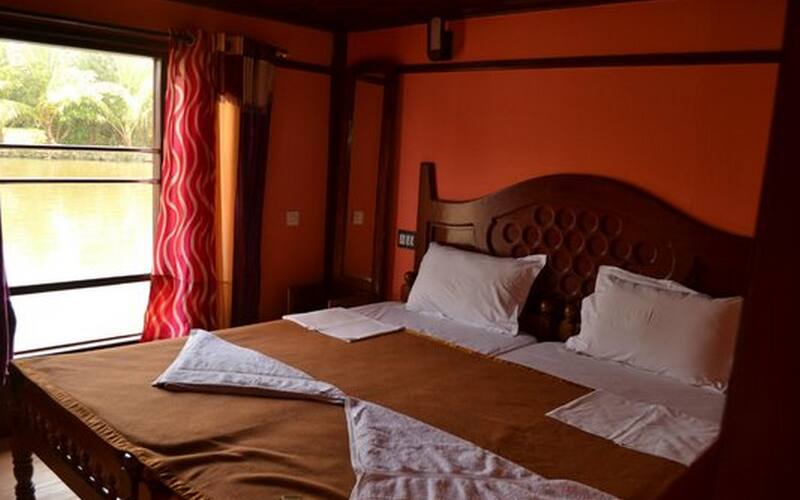 Hotel VXL Holidays, Alleppey 4